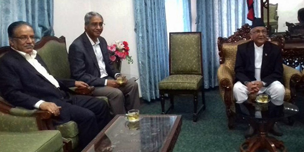 नेकपा बैठक सकिए लगत्तै ओली, प्रचण्ड र देउवाबीच भेटघाट
