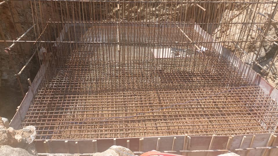 दिक्तेल र दिप्रुङ जोड्ने साप्सु खोलामा मोटरेवल पुलको कामले गति लिदै