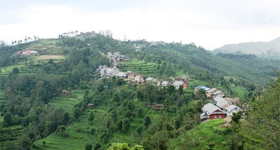 संक्रमणको जोखिम बढेसँगै ऐसेलुखर्कमा लाग्ने शनिवारे हटिया अनिश्चितकालका लागि बन्द