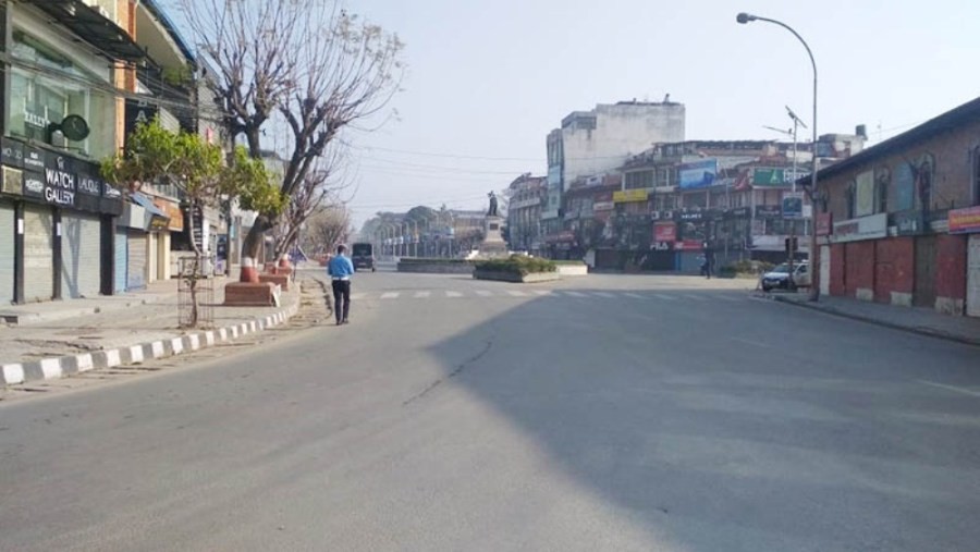 बिहीबारदेखि काठमाडौँ उपत्यकामा निषेधाज्ञाको दोस्रो हप्ता  सुरु, सुरक्षा जाँचमा कडाई