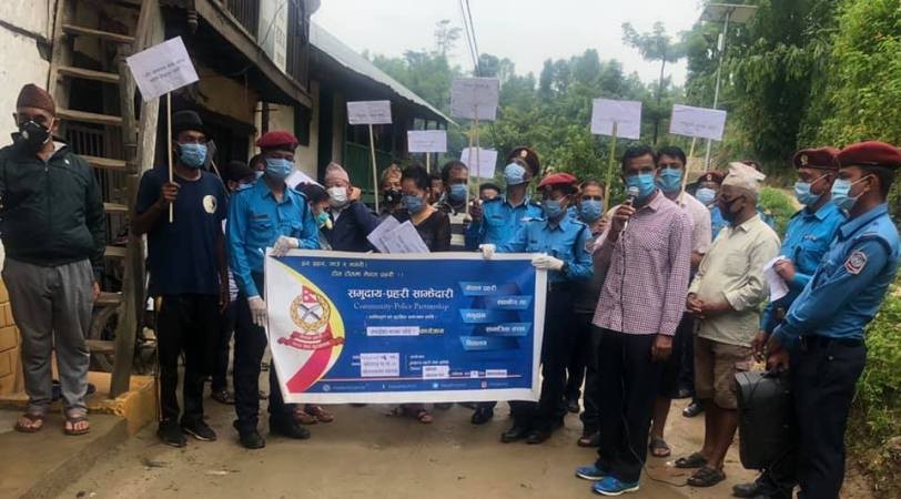 खोटेहाङमा ‘तपाईको मास्क खै ?’ अभियान 