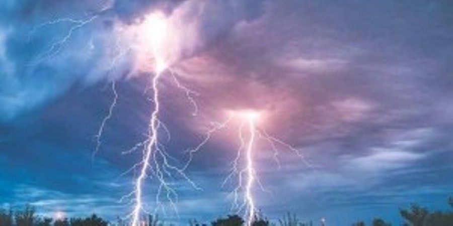 चट्याङ लागेर एक महिलाको मृत्यु