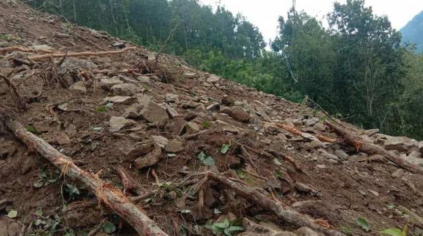स्याङ्जामा पहिरोमा परी दुई जनाको मृत्यु, आठ जना बेपत्ता