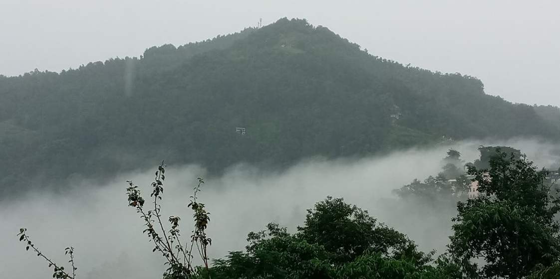 आज भारी वर्षा, भोलिदेखि मौसममा सुधार