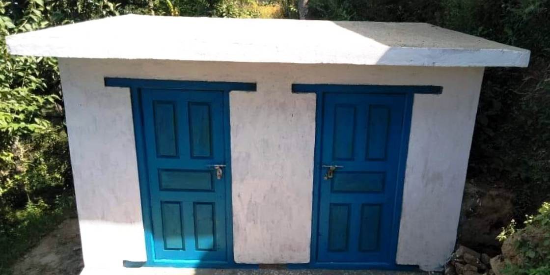 शौचालयको बजेट बचाएर विद्यालयको कोषमा जम्मा 