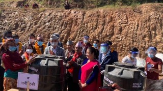 अखौंलेका कृषकलाई बीउबिजन तथा कृषि सामग्री वितरण