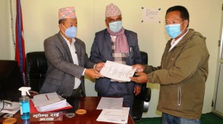 रोजगार गुमाएर फर्किएका युवालाई बाख्रा वितरणको तयारी 