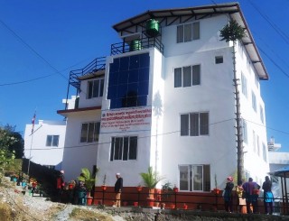 दिक्तेल रुपाकोट मझुवागढी नगरपालिकाले आफ्नै भवनबाट कामकाज शुरु