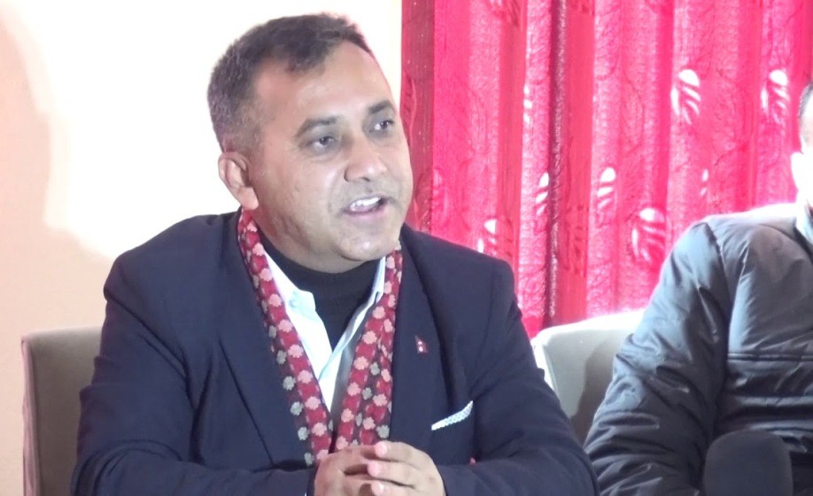 विराटनगरबाट प्रधानमन्त्रीले अदालतलाई दबाब दिएको भन्दै कांग्रेस प्रवक्ताको ट्वीट मार्फत आपत्ति