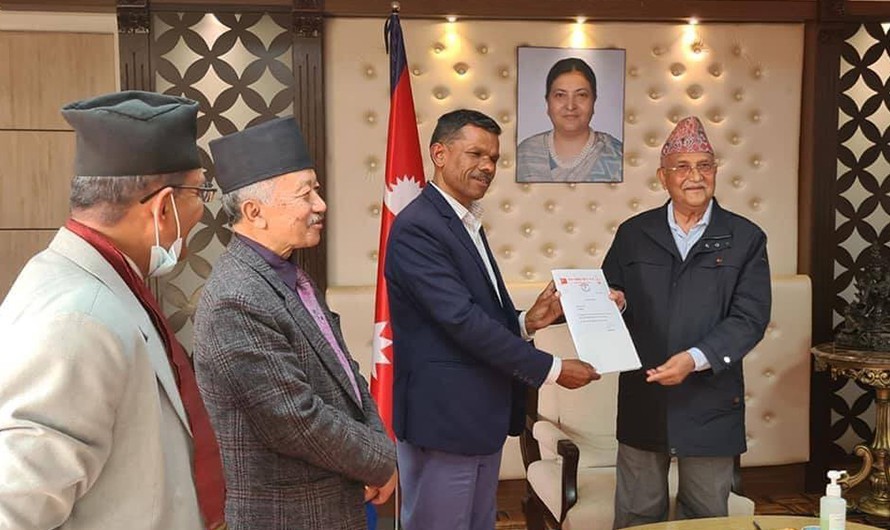 नेकपाको मूख्य सचेतकमा  विशाल भट्टराई  नियुक्त, देव गुरुङ बर्खास्त
