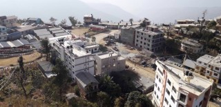 एकैदिन ११ जना कोरोना   संक्रमित भेटिएपछि हलेसी तुवाचुङ नगरपालिकालाई शिल