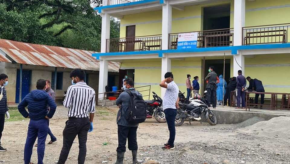 बराहपोखरी गाउँपालिकाले दैनिक दुई घण्टा एन्टीजेन परीक्षणको व्यवस्था 