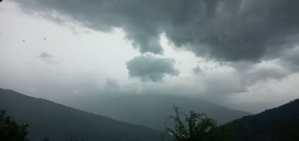यी प्रदेशमा वर्षाको पूर्वानुमान, देशभर साधारणतया बदली रहने