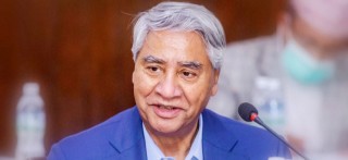 ऋण लिएर भए पनि सबै जनतालाई खोप दिन्छौं : प्रधानमन्त्री देउवा