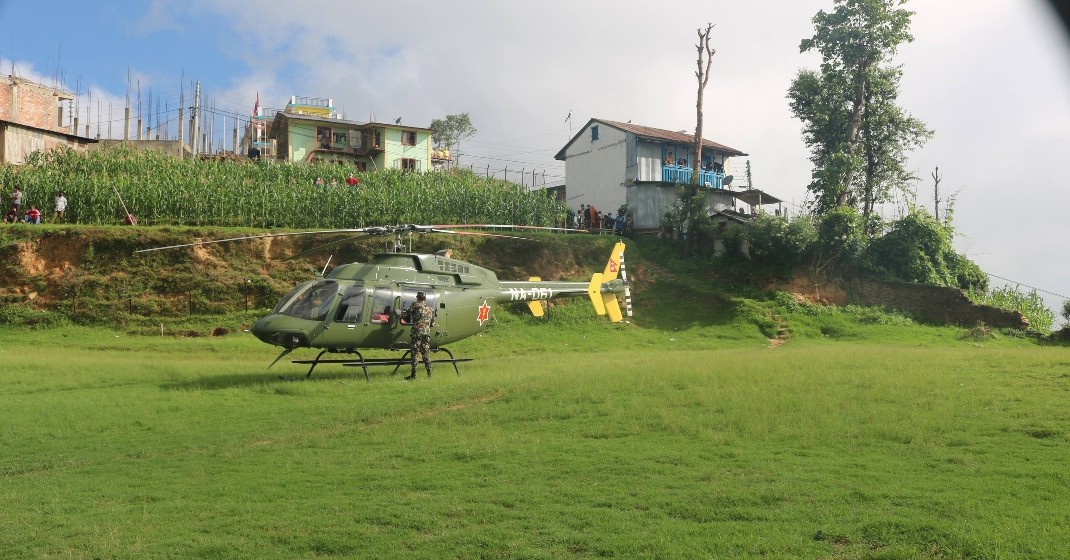 सुत्केरीको हेलिकोप्टरमार्फत उद्धार