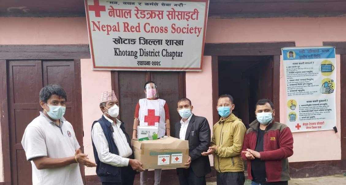 पत्रकारलाई रेडक्रसले दियो स्वास्थ्य सामग्री 
