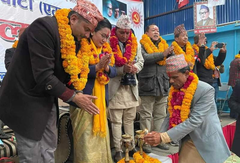 एमाले खोटाङको सातौँ जिल्ला अधिवेशन  उद्घाटनसत्र सकियो, बन्दसत्र शुरु