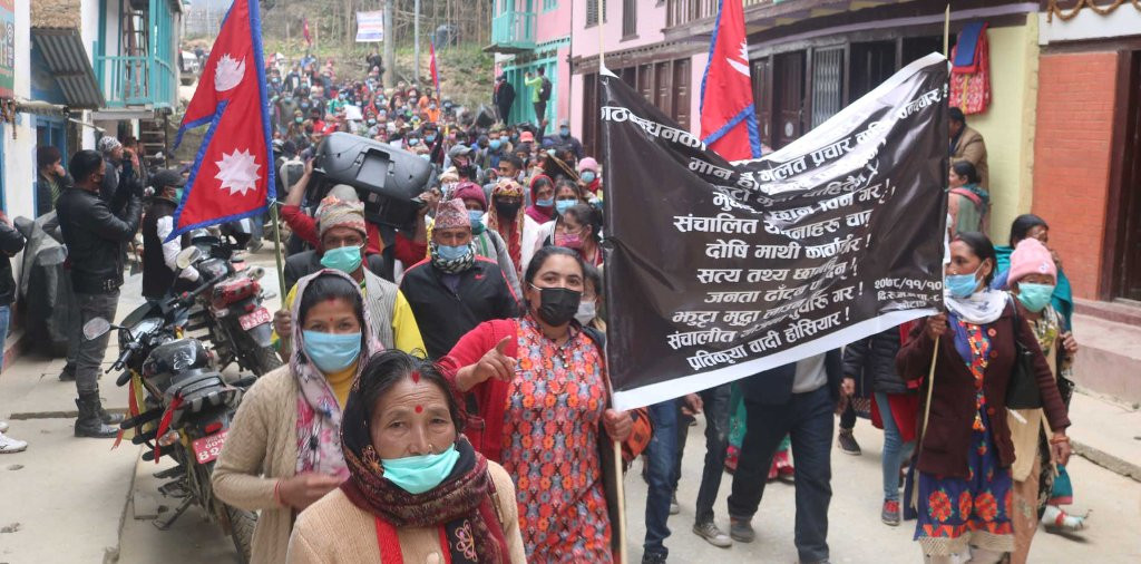 उजुरीका कारण रोकिएका योजना सुचारु गर्न माग 