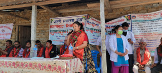 बाहुनीडाँडामा शहरी स्वास्थ्य केन्द्र
