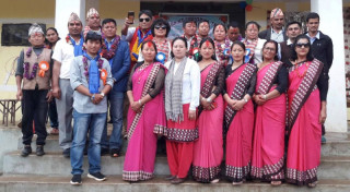 विद्यालयलाई सर्वजित मेमोरियल ट्रष्टको सहयोग