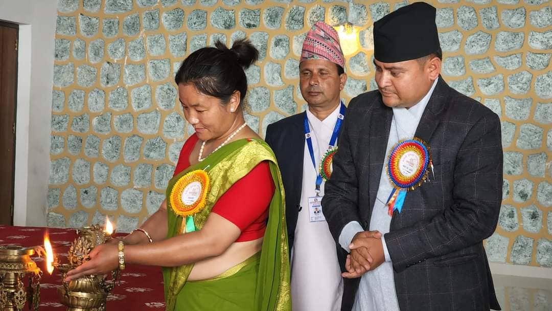हलेसी तुवाचुङ नगरपालिकाले ६४ करोड ५८ लाखको बजेट पेश