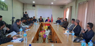 दुई महिनाभित्र खानेपानी आयोजनाको काम पुरा गर्न ठेकेदारलाई गराइयो कागज