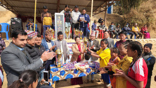 राष्ट्रपति रनिङ शिल्ड प्रतियोगिताको उपाधि पिपलडाँडा देविस्थान माबिले उचाल्यो