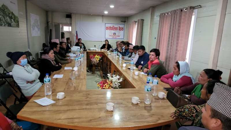 हलेसी तुवाचुङका  कार्यालय, विद्यालय र अस्पतालमा मापसे परिक्षण गरिने