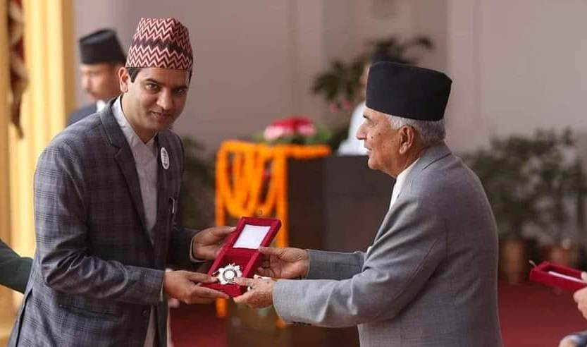 पत्रकार पौडेल जनसेवा श्री पदकबाट सम्मानित