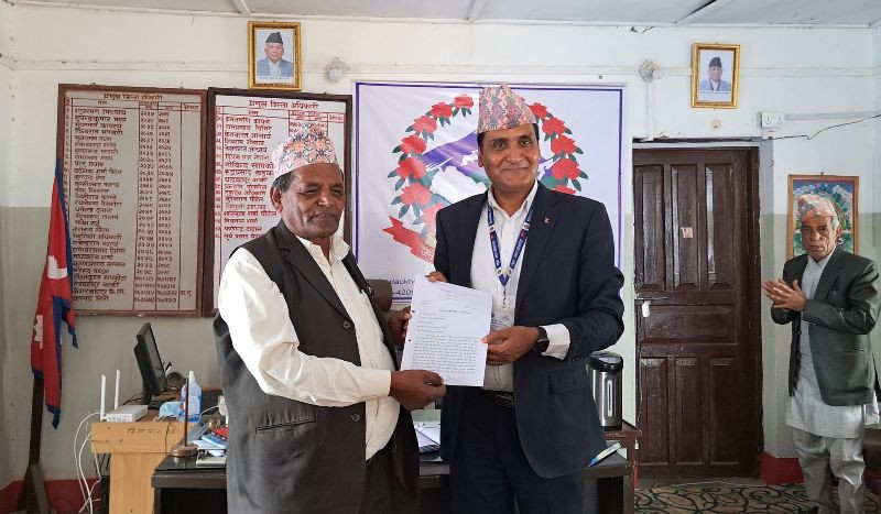 जनप्रतिनिधिको सेवा सुविधा कटौती गर्न ज्येष्ठ नागरिकको माग