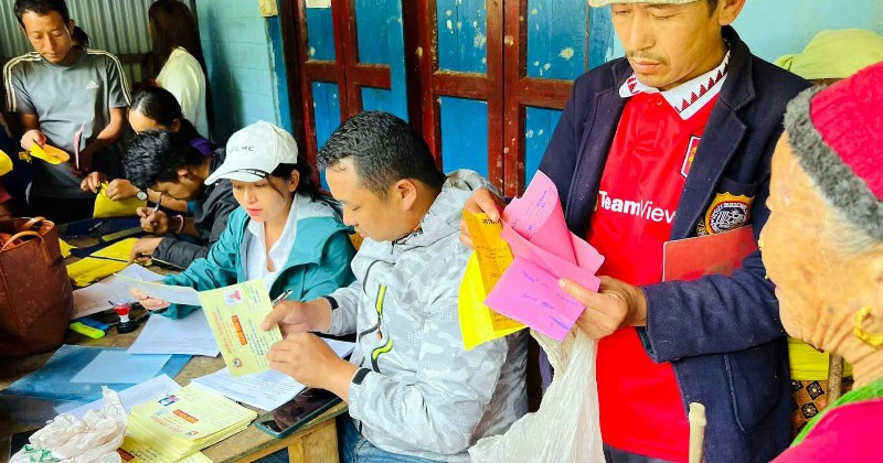 साकेला गाउँपालिकाद्धारा टोल-टोलमा पुगेर सेवाप्रवाह