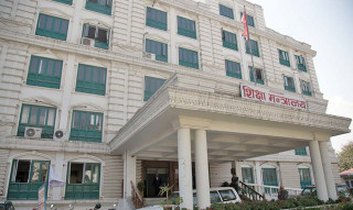 प्राथमिक तहको शिक्षक हुन स्नातक तह, माध्यमिकका लागि स्नातकोत्तर अनिवार्य