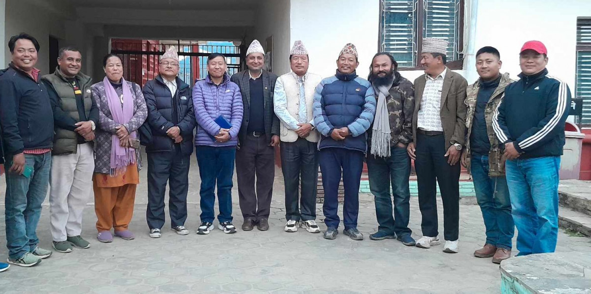 बँदेललाई झैं बाँदर व्यवस्थापन गर्न सरकारसंग माग गर्ने  खोटाङका राजनैतिक दलको निर्णय
