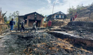 याम्खामा आगलागी हुँदा ११ लाख बराबरको क्षति