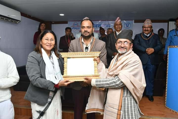 प्रेस स्वतन्त्रता सेनानी कृष्ण आचार्य सम्मानित