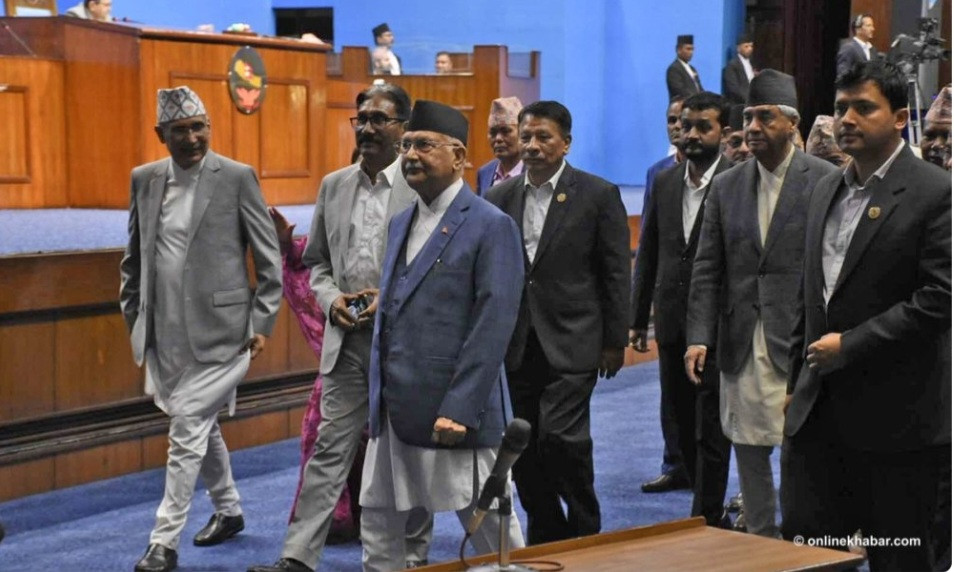 प्रधानमन्त्री ओलीलाई संसद्को दुईतिहाइ मत