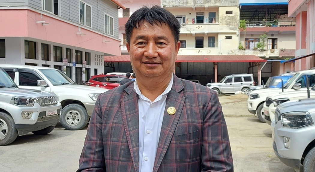 बागमतीको मुख्यमन्त्रीमा कांग्रेसका बहादुर लामाले आज दाबी पेस गर्दै