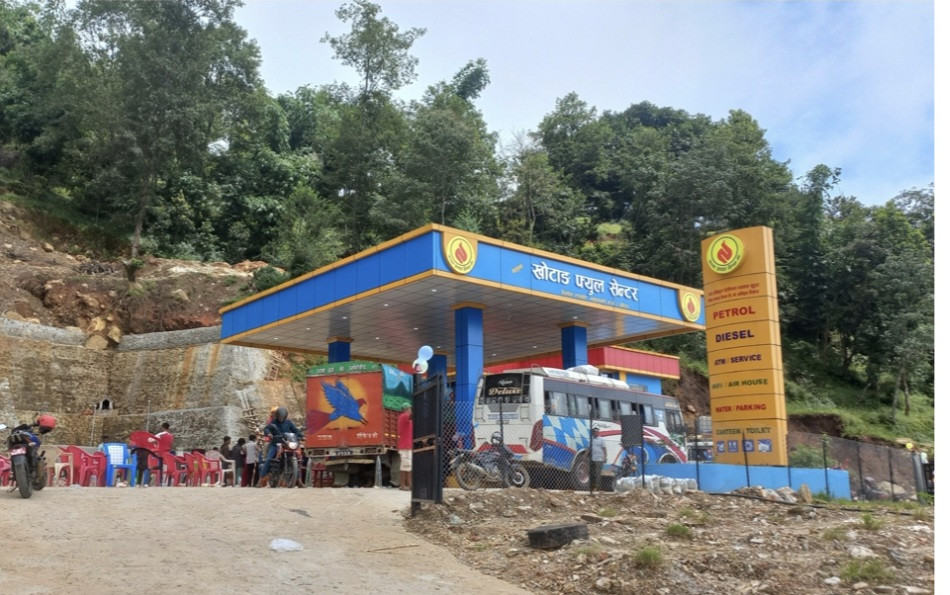 ६ करोड लगानीमा दिक्तेलमा ‘खोटाङ फ्युल सेन्टर’ सञ्चालन
