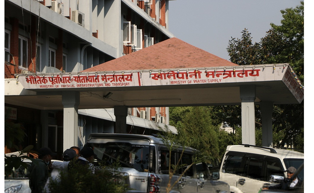 खानेपानी मन्त्रालयमा आगलागी