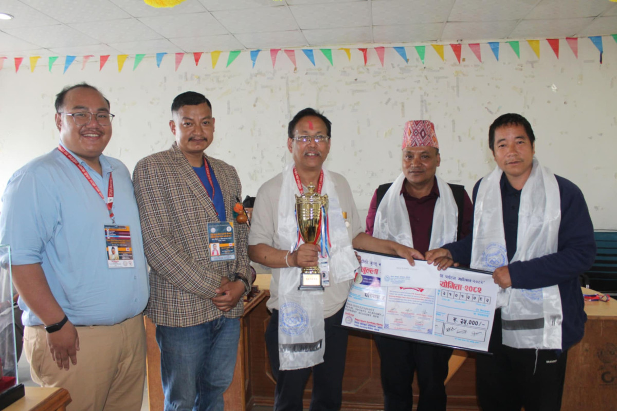 राष्ट्रिय बुद्धिचाल प्रतियोगिताको उपाधि बद्रिलाल नेपालीलाई