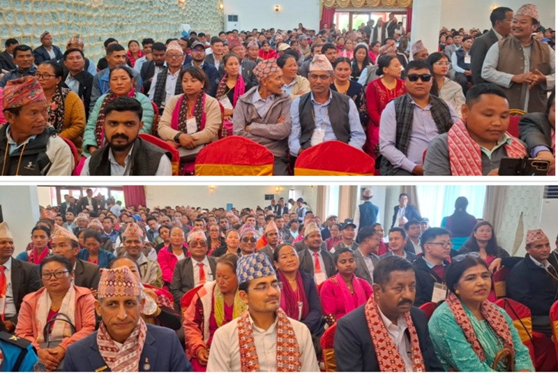१० बुँदे घोषणा–पत्र जारी गर्दै हलेसी तुवाचुङ नगरपालिकाको शैक्षिक सम्मेलन सम्पन्न