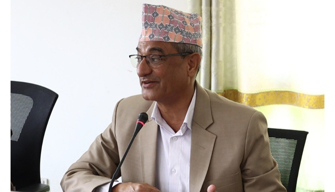 गृहमन्त्री लेखकले दिए राजीनामा
