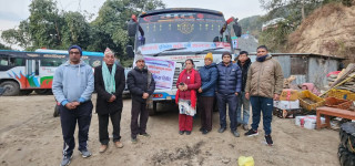 पाठेघर खसेका महिलालाई उपचारका लागि नगरले पुऱ्यायो अस्पताल