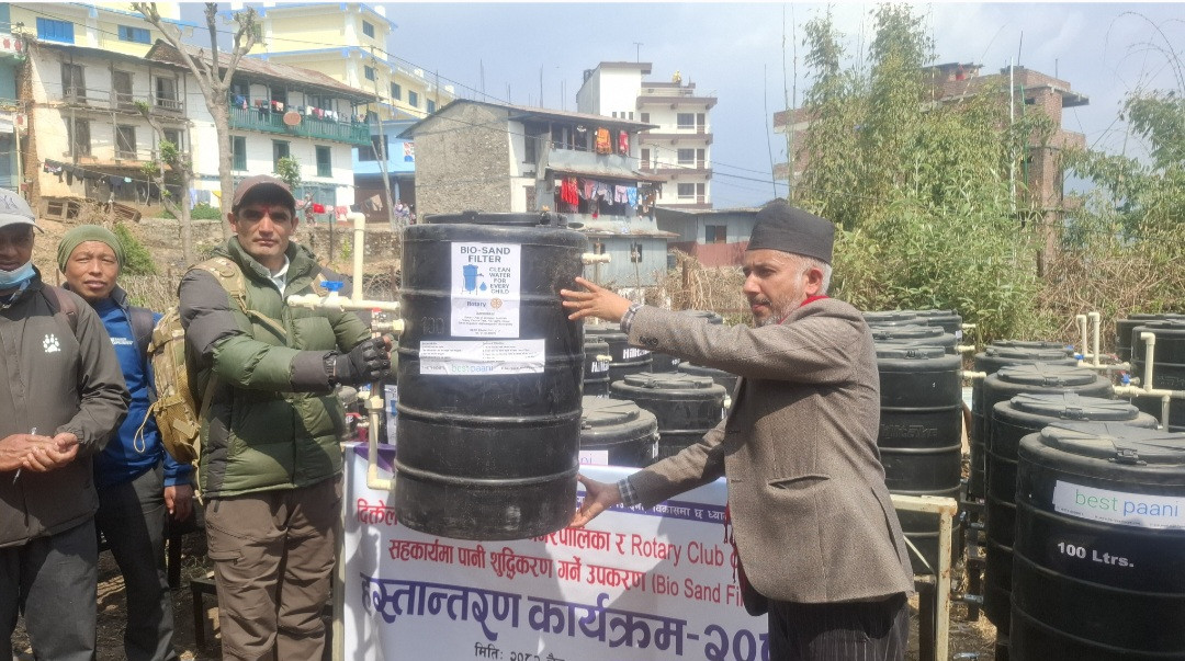 नगरका ३० विद्यालयलाई ‘बायो स्यान्ड फिल्टर’ हस्तान्तरण