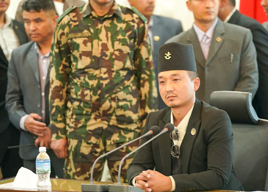 विवादमा तानिएपछि सुदन गुरुङले दिए स्पस्टीकरण