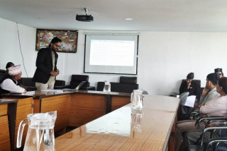 स्थानीय स्तरमै रोजगार सिर्जनाको खोजी : दिक्तेलमा सरोकारवालाबीच रोजगार संवाद
